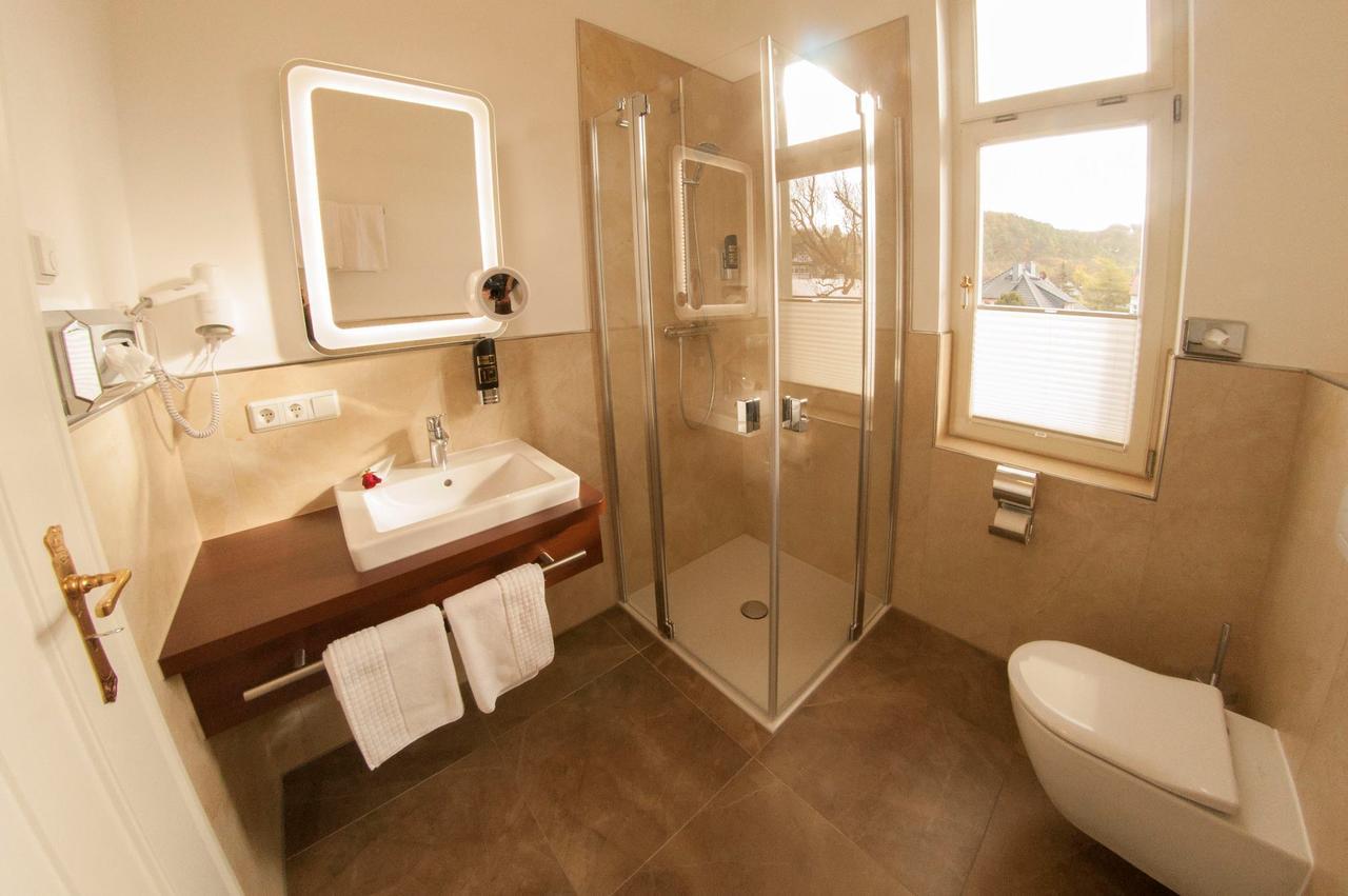 Pension Villa Kleine Wartburg アイゼナハ エクステリア 写真