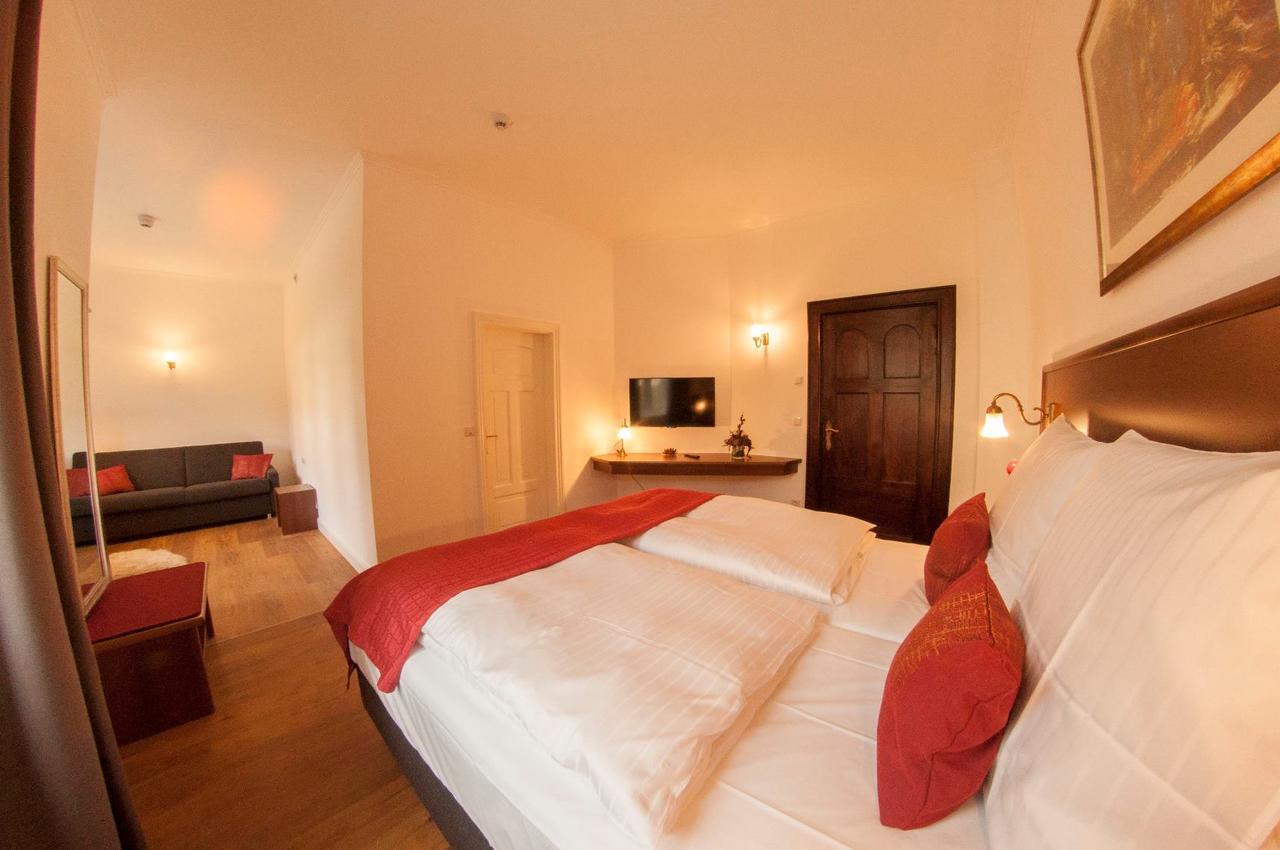 Pension Villa Kleine Wartburg アイゼナハ エクステリア 写真